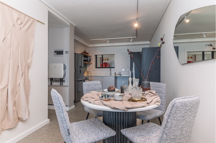 To Let 2 Bedroom Property for Rent in Muizenberg Western Cape